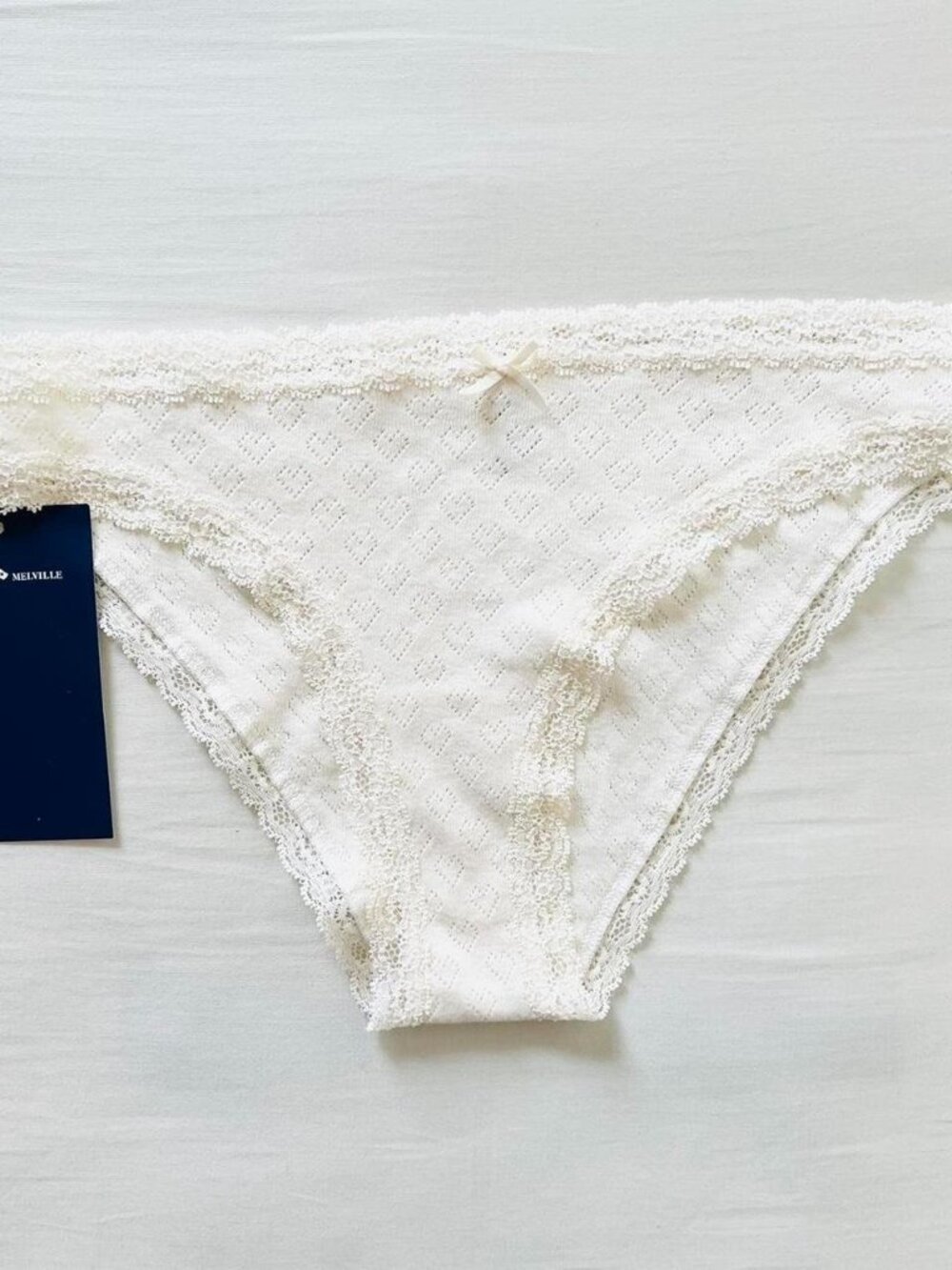 BNWT Brandy Melville-John Galt cream lace heart bow panties 9 x 13